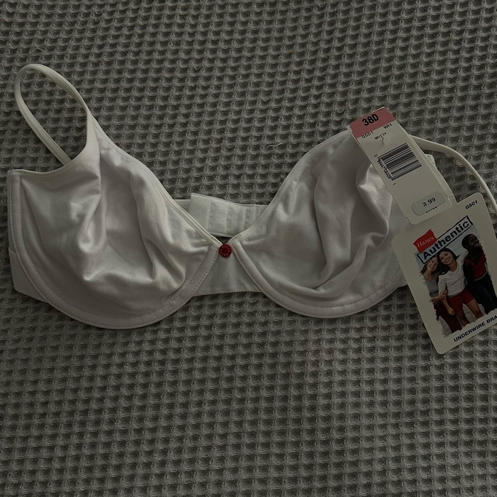Hanes White Bra with Red Accent